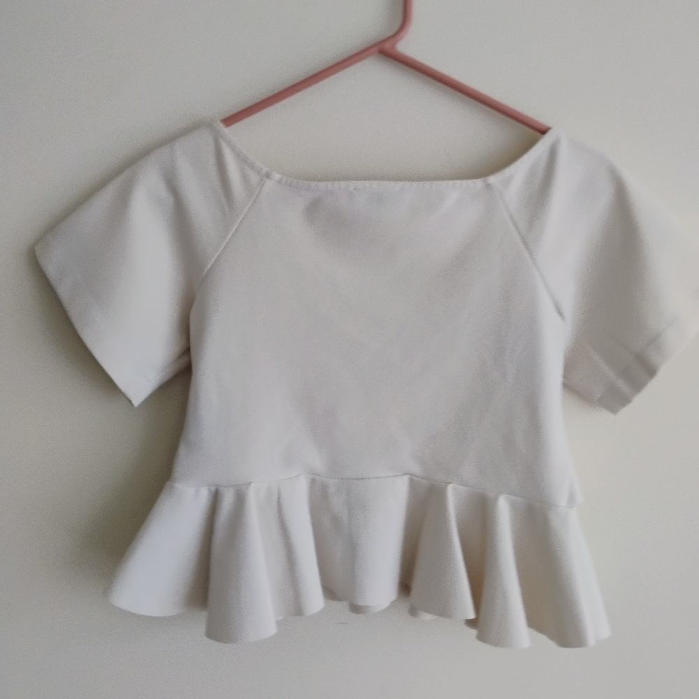 Carbon38 Ruffle Peplum Cris Cross Top Ivory, Off … - image 4